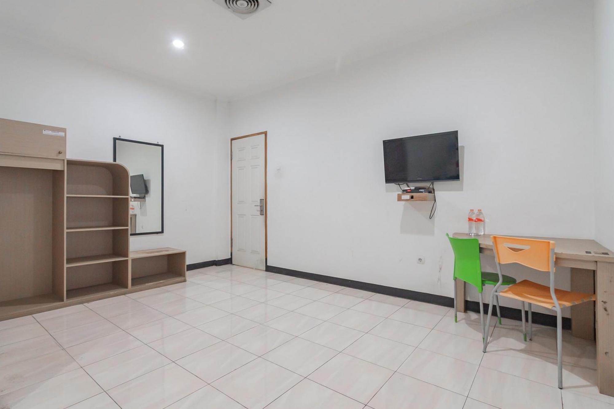 Reddoorz Near Sukabumi Station 2 Exterior foto